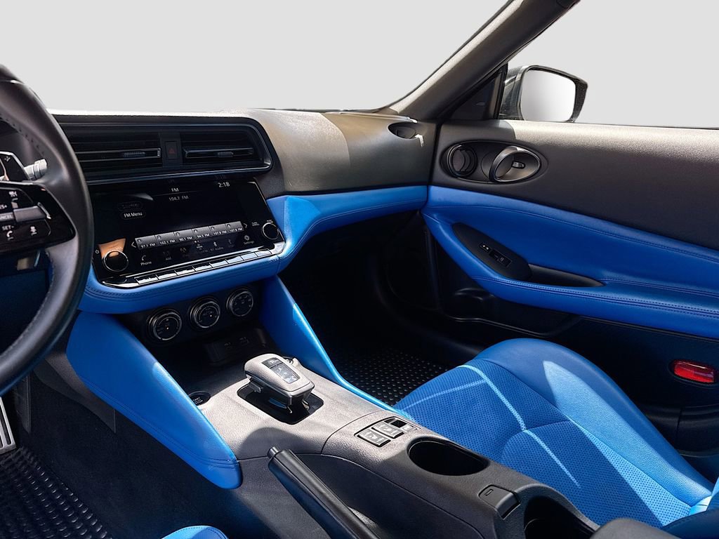 Used 2024 Nissan Z Performance w/ Floor Mat Package RWD image 19