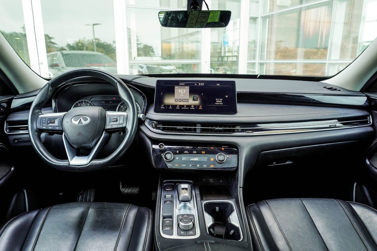 Used 2023 INFINITI QX60 Pure image 5