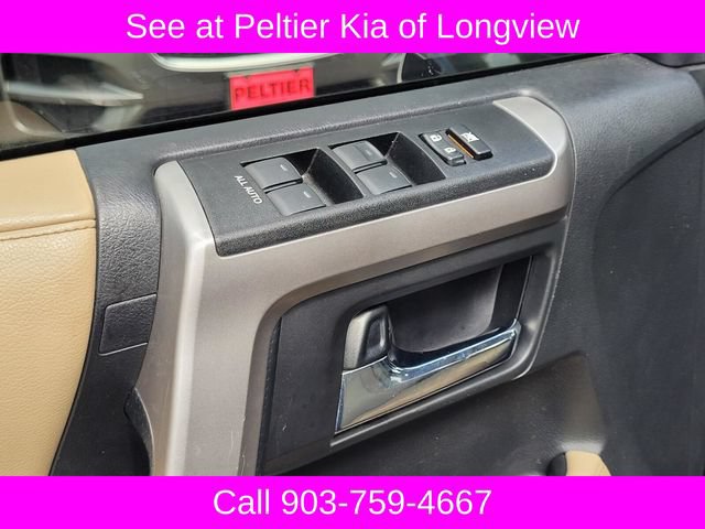 Used 2019 Toyota 4Runner SR5 Premium AWD/4WD image 17