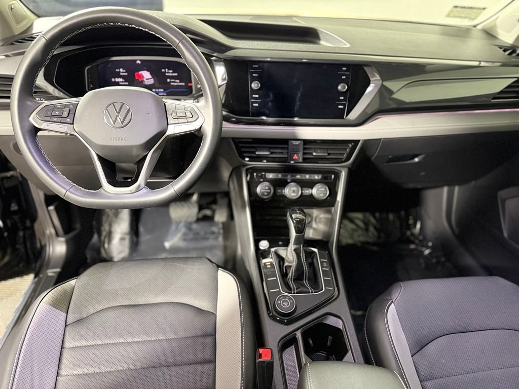 Used 2023 Volkswagen Taos SEL AWD/4WD image 11