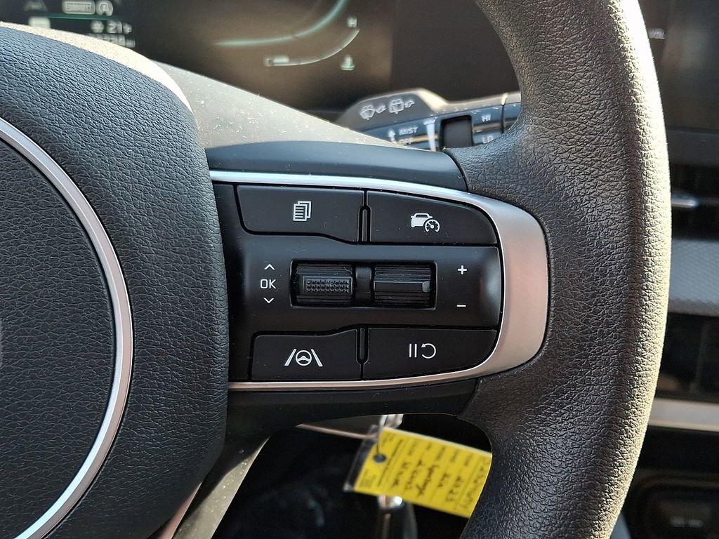 Used 2023 Kia Sportage LX image 21