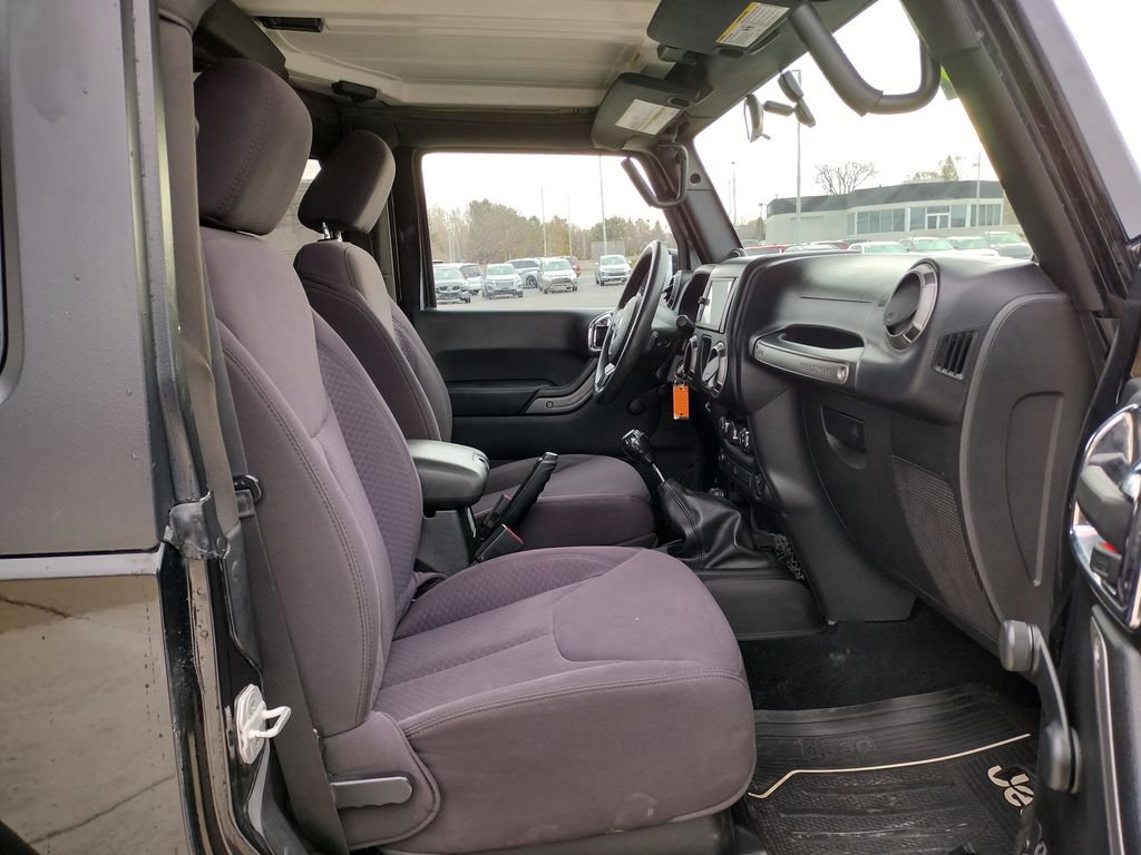 Used 2013 Jeep Wrangler Sport image 15