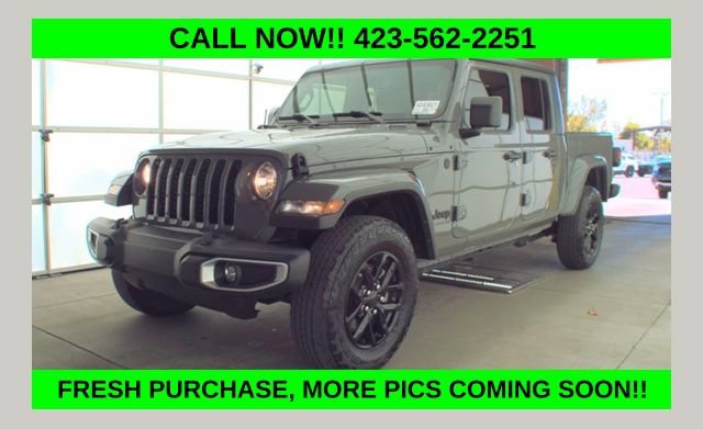 Used 2021 Jeep Gladiator Sport image 1