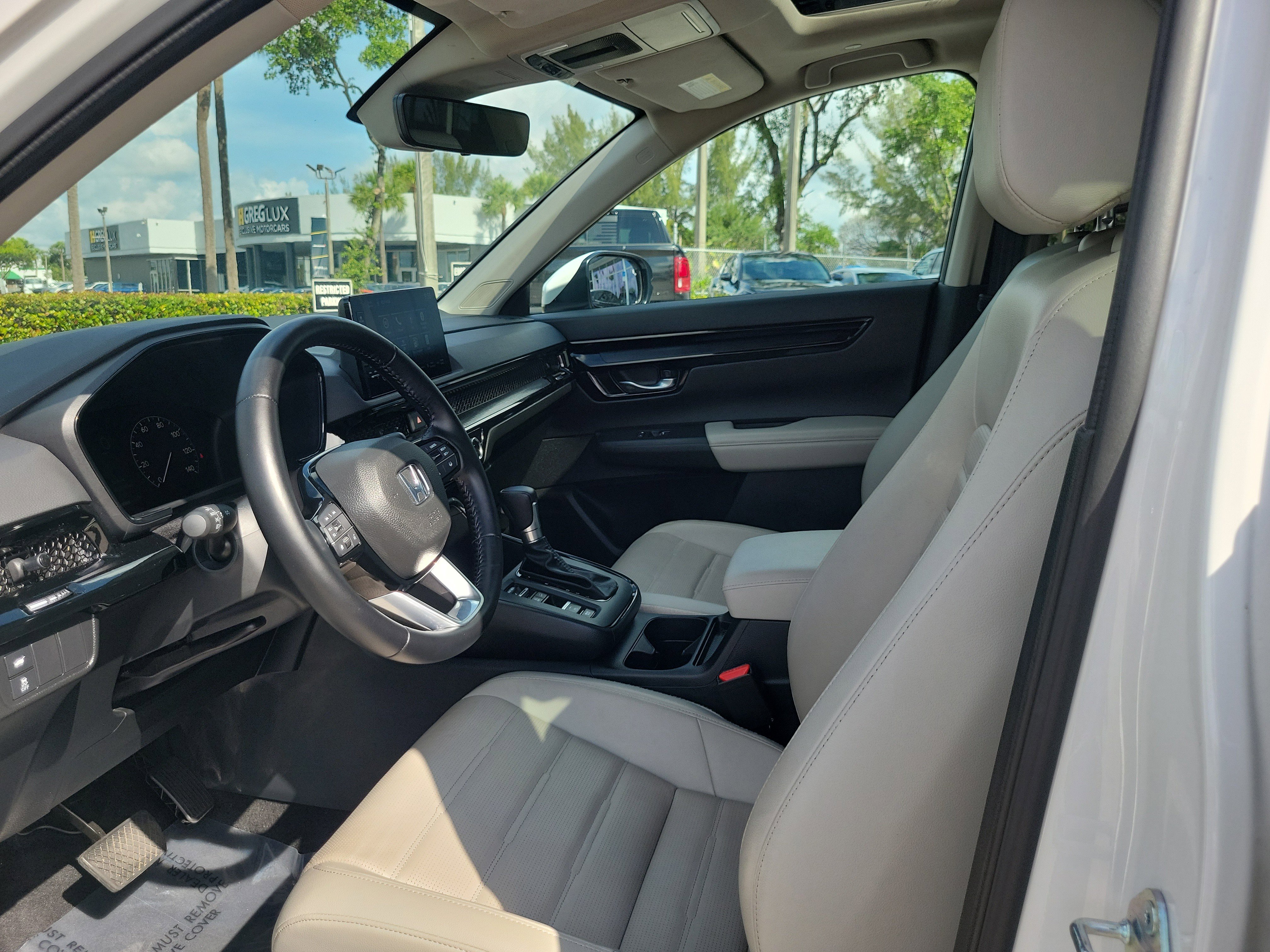Used 2025 Honda CR-V EX-L image 12