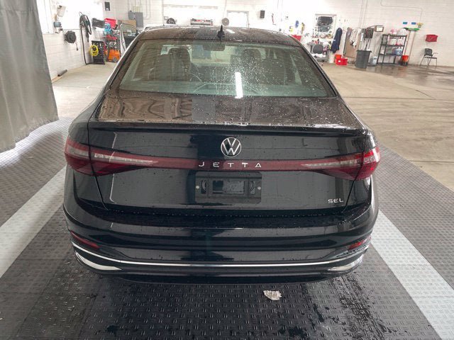 New 2027 Volkswagen Jetta SEL FWD image 7