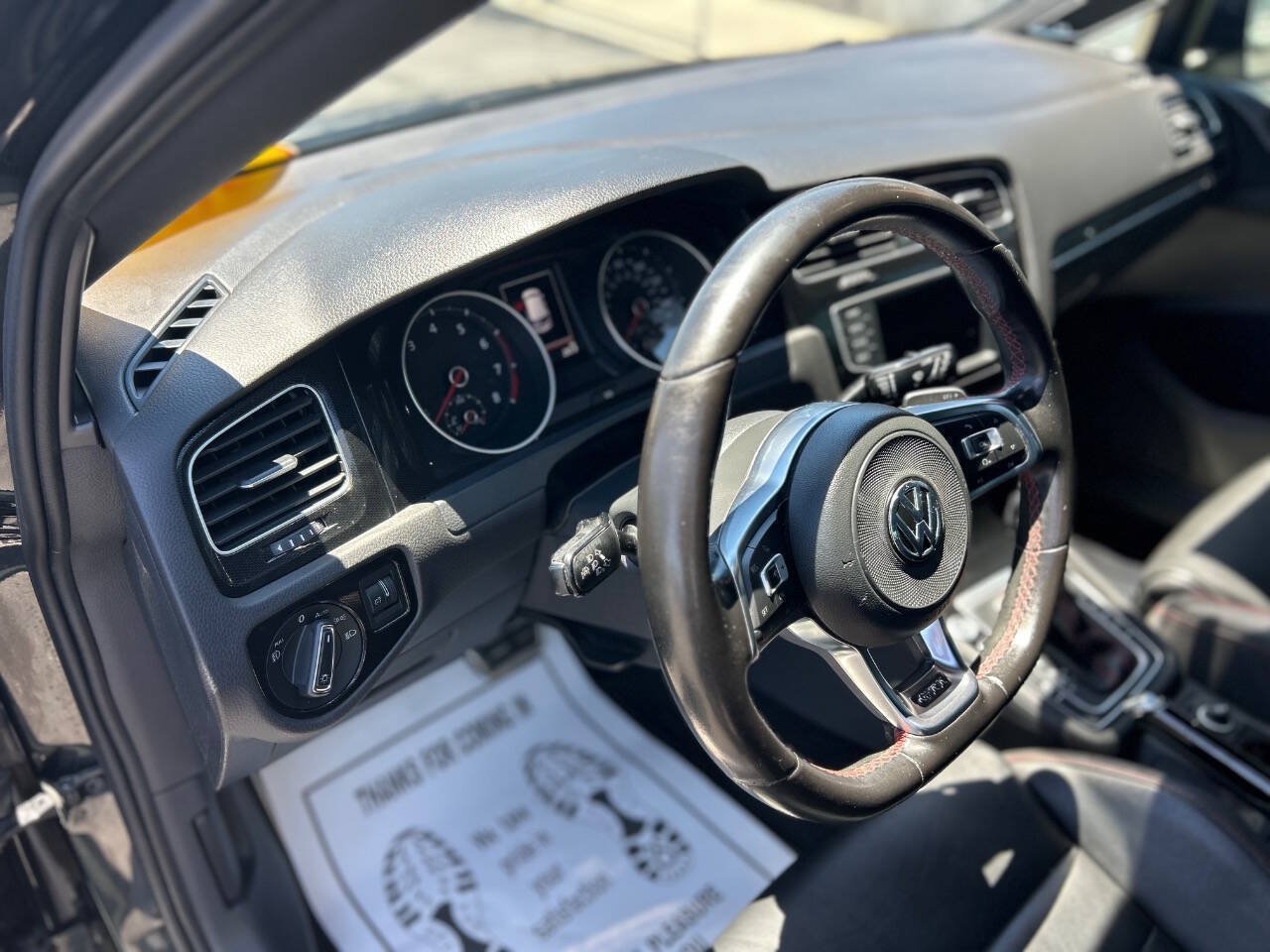 Used 2017 Volkswagen GTI Autobahn FWD image 9