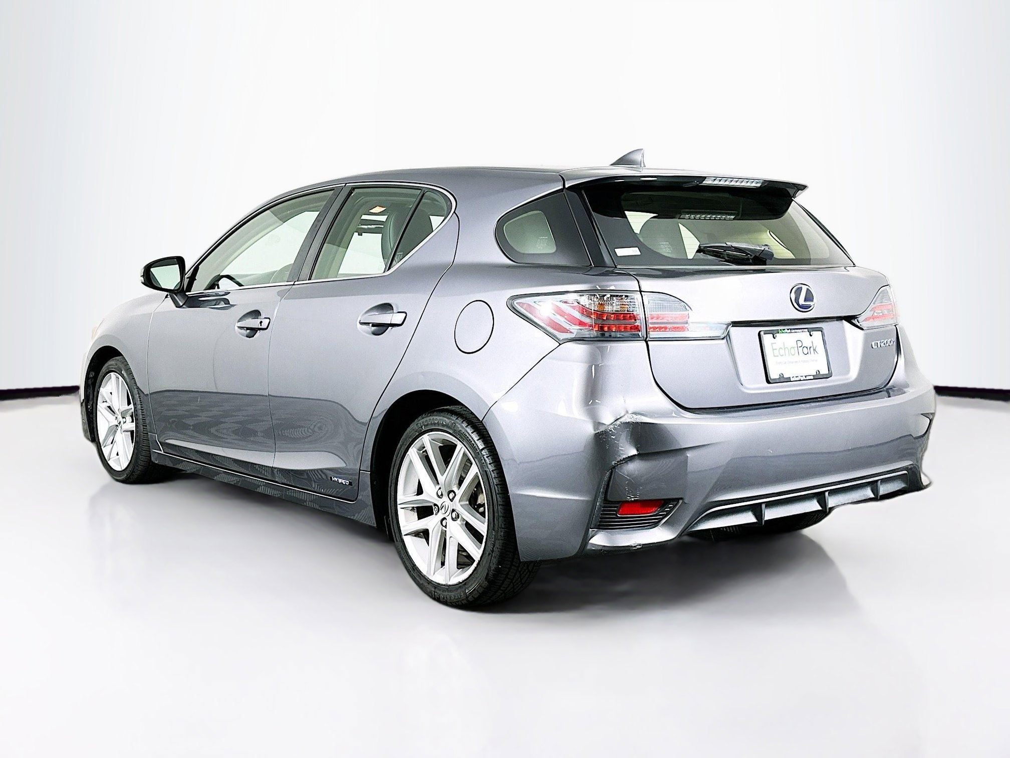 Used 2017 Lexus CT 200h w/ Accessory Package 2 image 5
