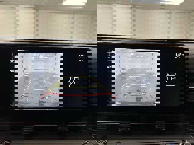 Used 2025 Hyundai Kona SEL image 14