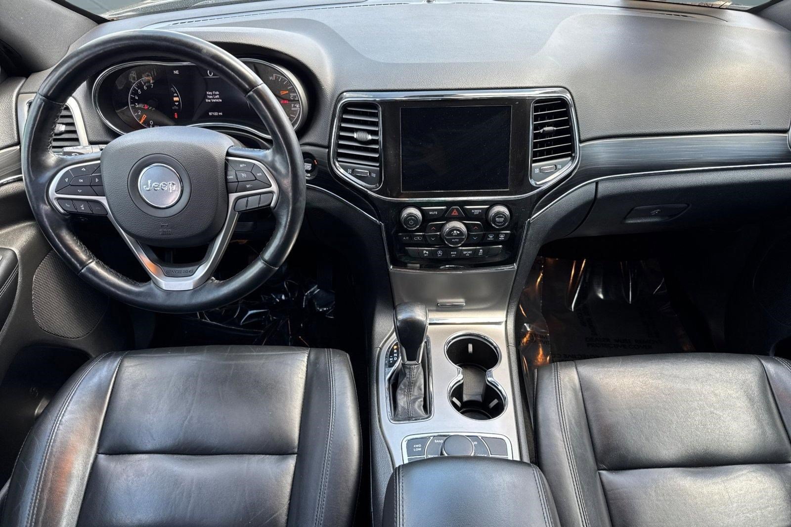 Used 2021 Jeep Grand Cherokee Limited AWD/4WD image 15