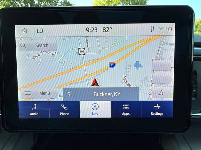 Used 2024 Ford Explorer XLT w/ Equipment Group 202A AWD/4WD image 24