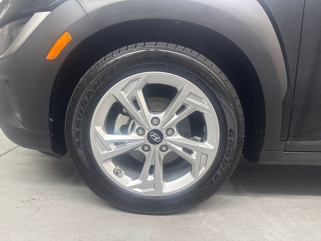 Used 2023 Hyundai Kona SEL FWD image 25
