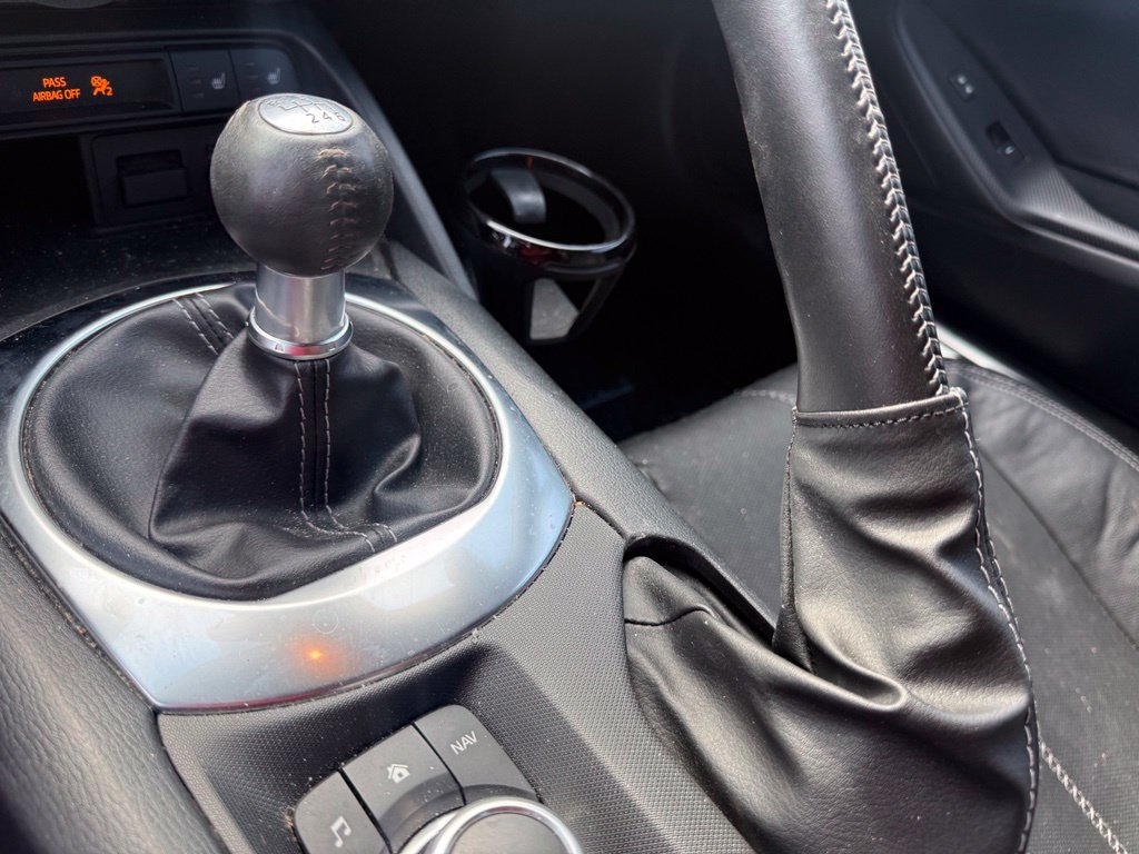 Used 2023 MAZDA MX-5 Miata Grand Touring w/ Weather Package RWD image 4