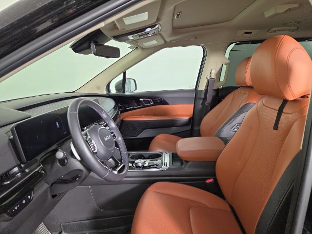 Certified 2025 Kia Carnival SX Prestige FWD image 11