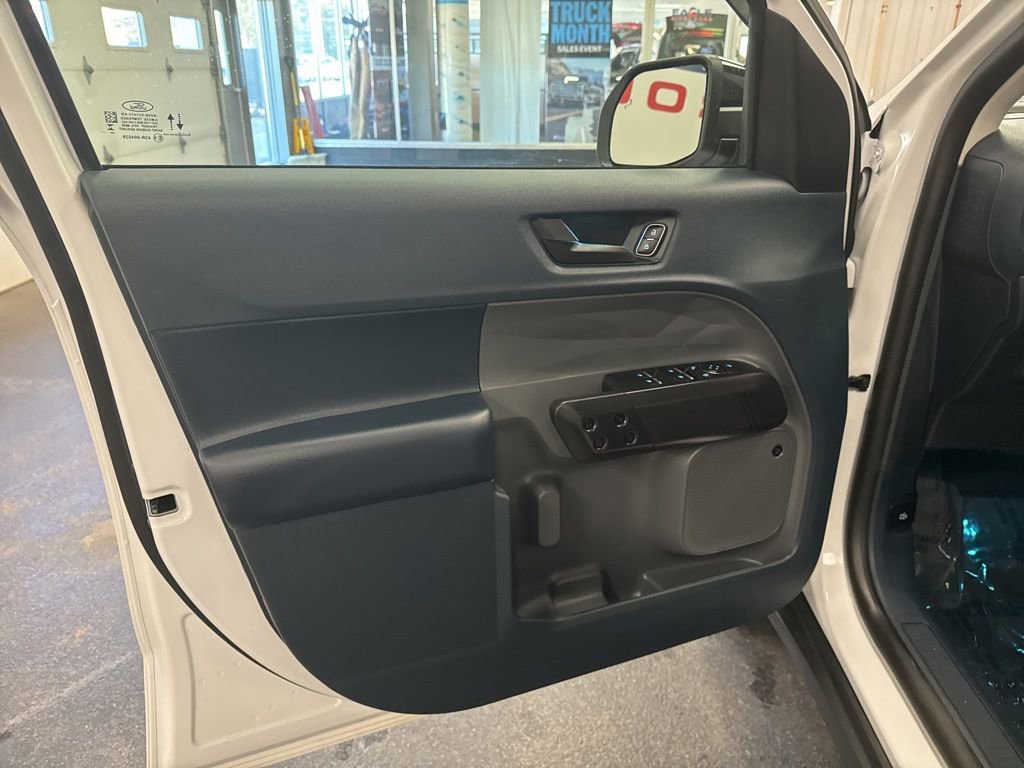 Used 2024 Ford Maverick Lariat w/ Black Appearance Package image 17