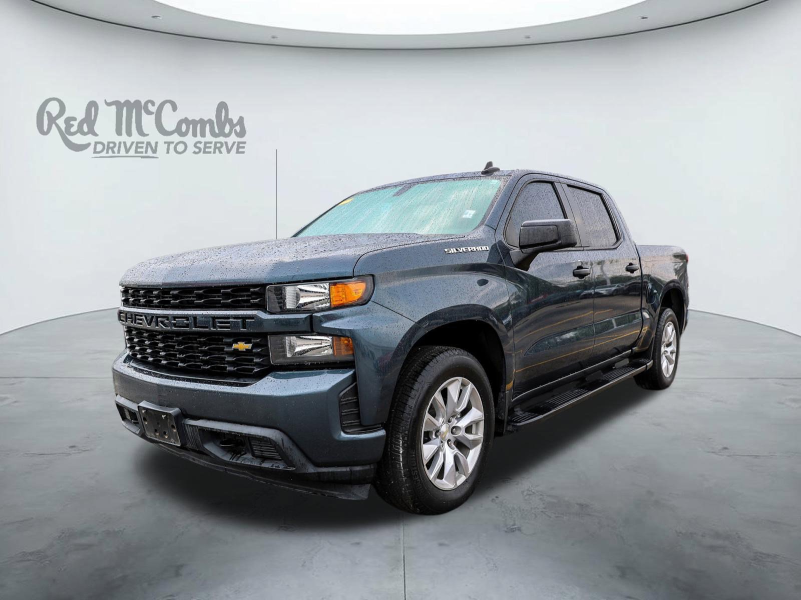 Used 2021 Chevrolet Silverado 1500 Custom image 1