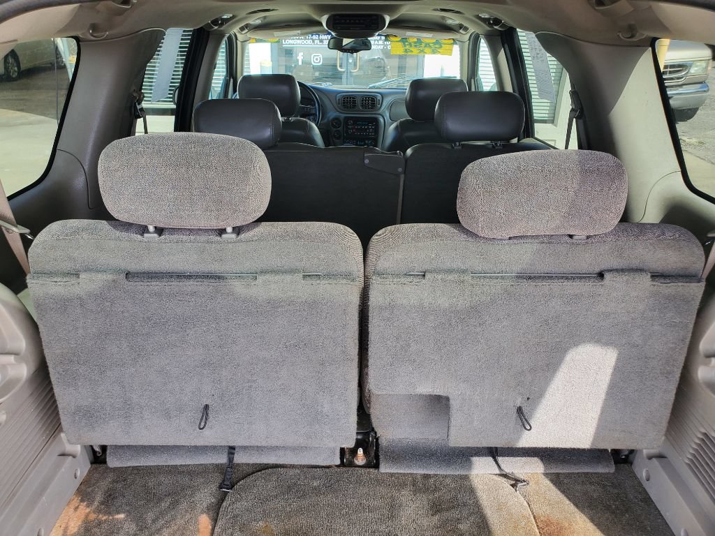 Used 2004 Chevrolet TrailBlazer 4WD w/ LT Preferred Equipment Group image 28