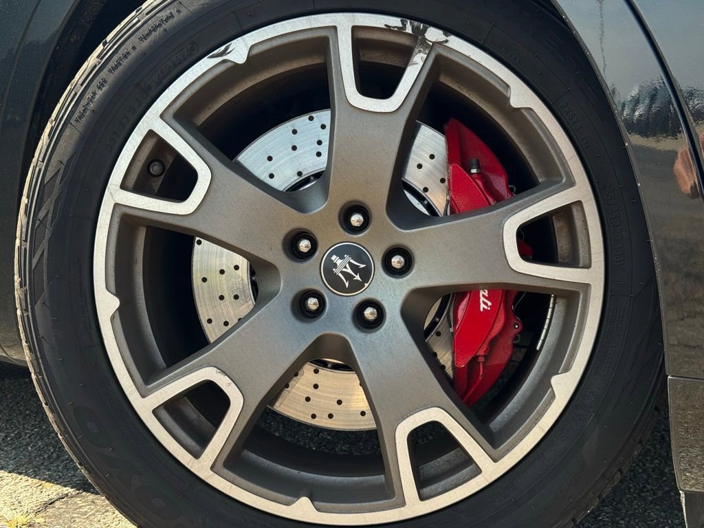 Certified 2022 Maserati Levante Modena image 30