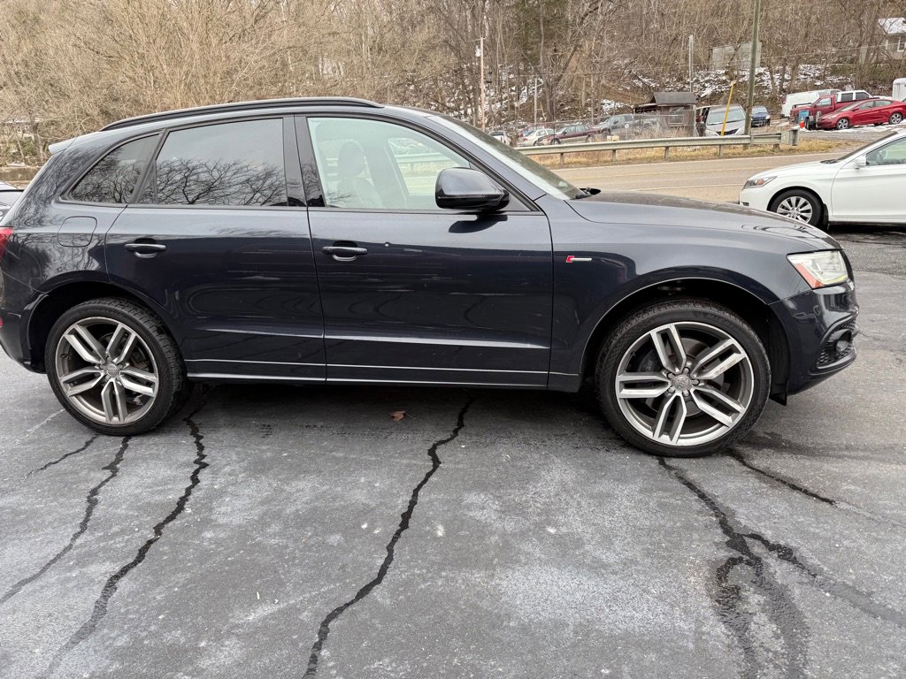 Used 2016 Audi SQ5 Premium Plus image 24