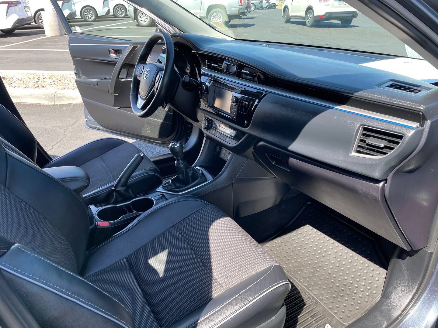 Certified 2016 Toyota Corolla S FWD image 16