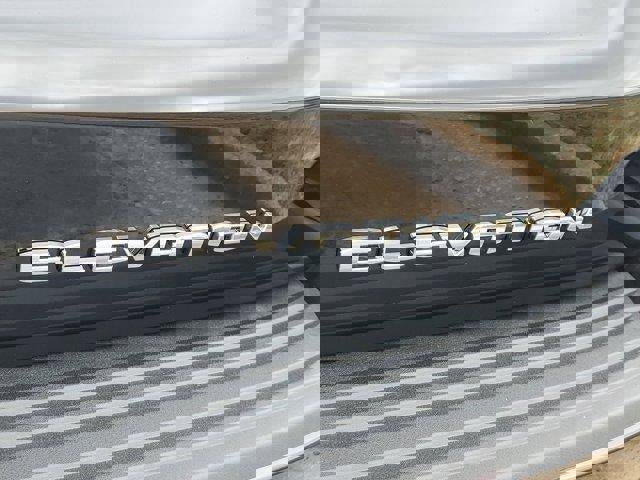 New 2026 GMC Yukon XL Elevation w/ Elevation Premium Package image 6