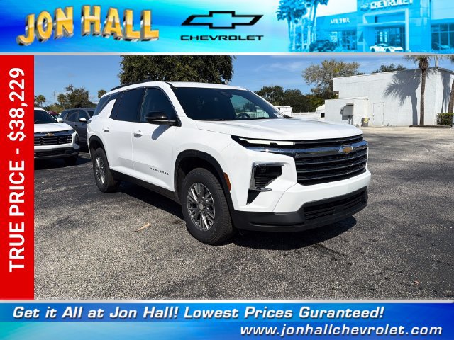 New 2027 Chevrolet Traverse LT w/ LPO, Floor Liner Package FWD 360° Tour