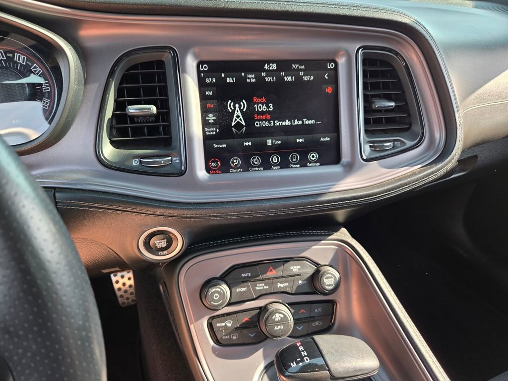 Used 2023 Dodge Challenger R/T w/ Plus Package image 18
