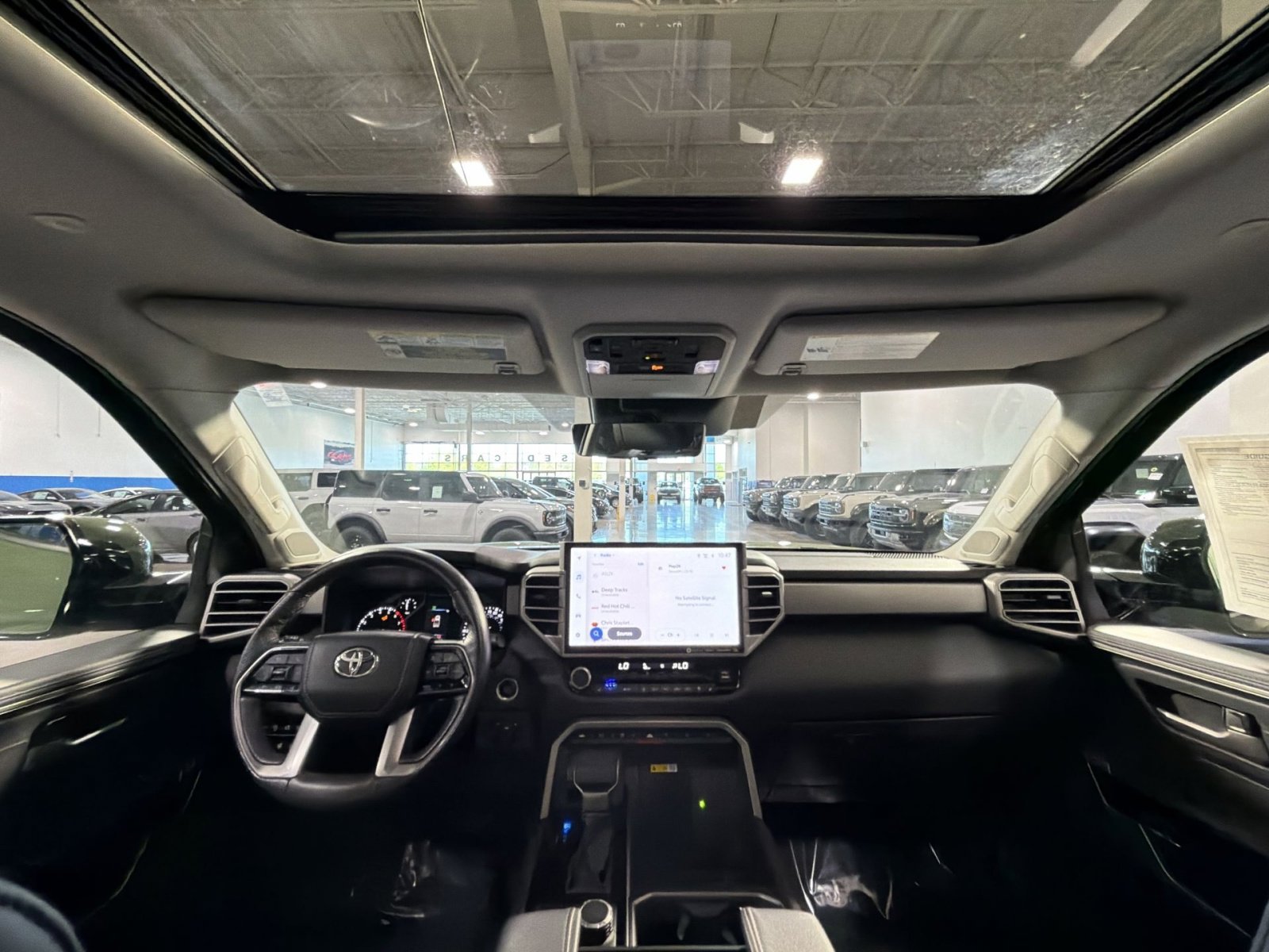 Used 2023 Toyota Tundra Limited image 37