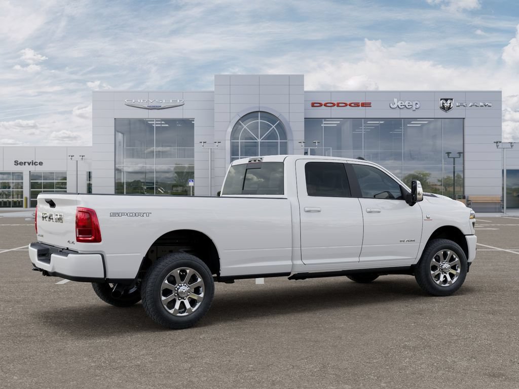 New 2026 RAM 2500 Laramie AWD/4WD image 4