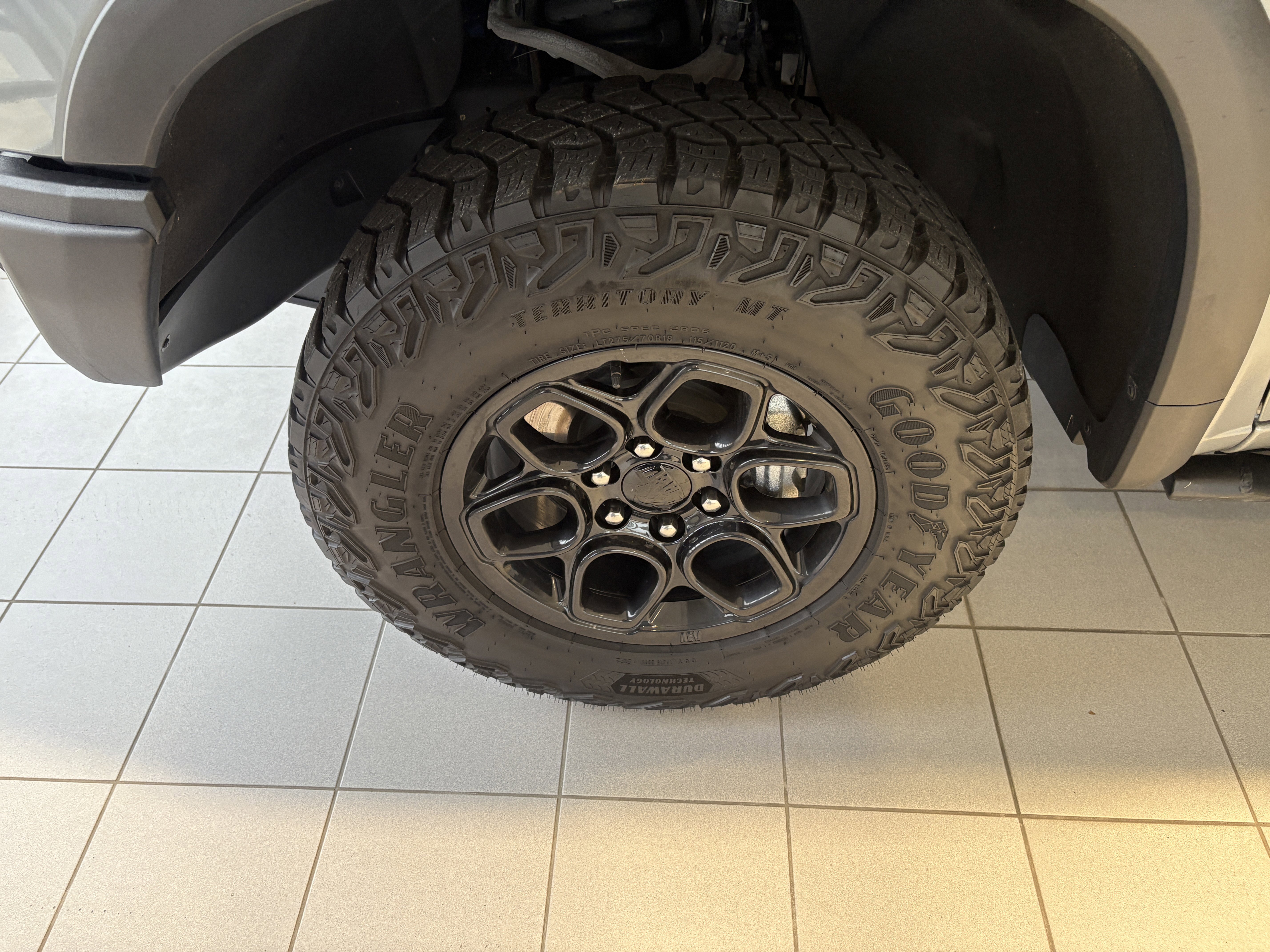 Used 2023 Chevrolet Silverado 1500 ZR2 w/ ZR2 Bison Edition image 8