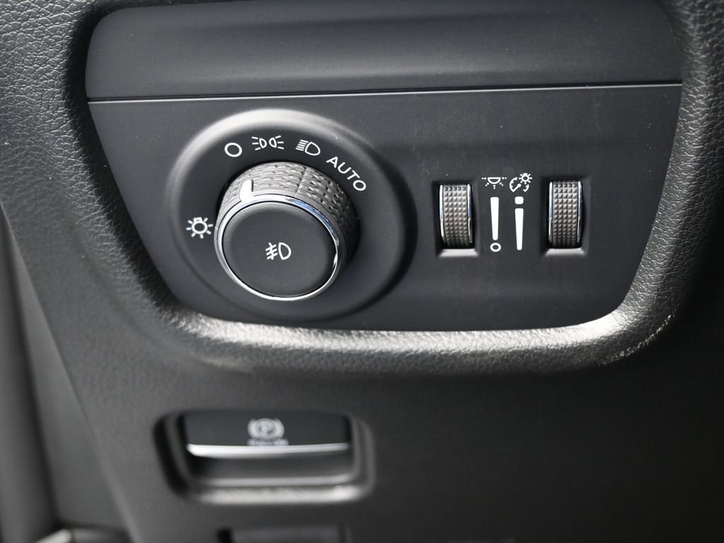 New 2026 Jeep Grand Cherokee Limited RWD image 27