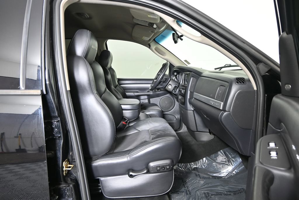 Used 2005 Dodge Ram 1500 Truck 2WD Quad Cab image 14