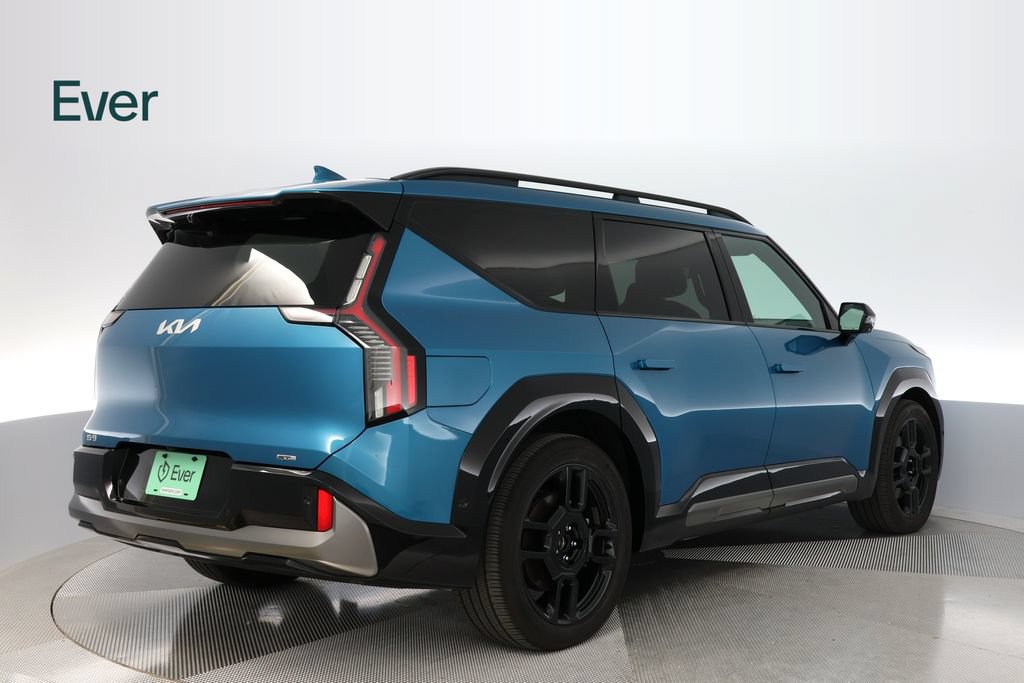 Used 2024 Kia EV9 GT-Line AWD/4WD image 3