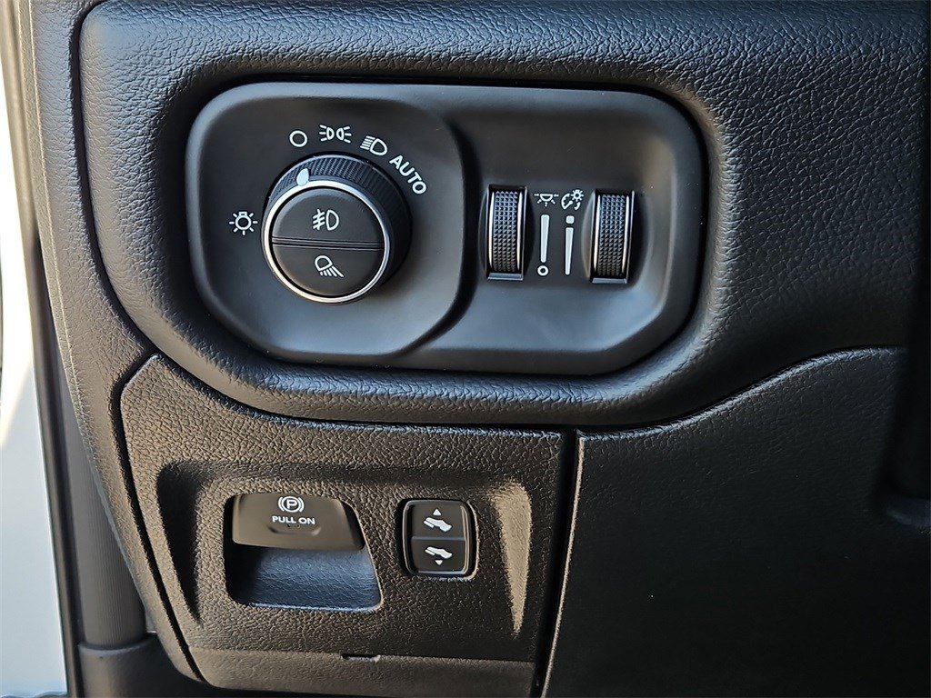 New 2026 RAM 1500 Rebel image 23