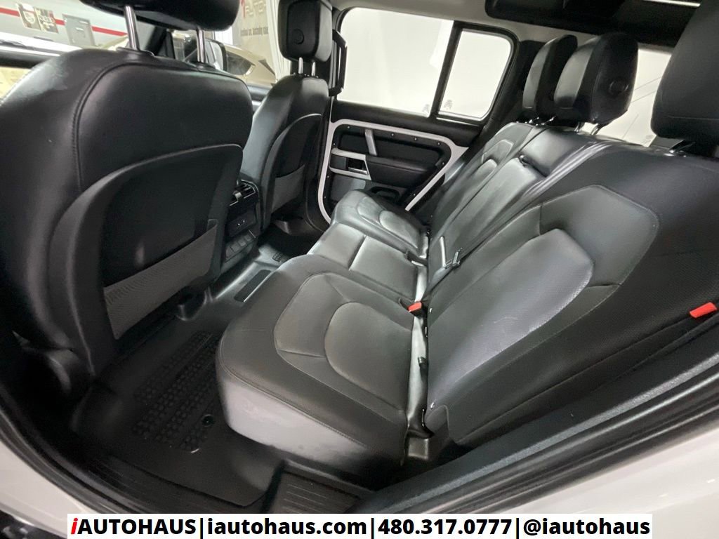 Used 2023 Land Rover Defender 110 X-Dynamic SE AWD/4WD image 18