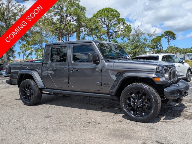 Certified 2024 Jeep Gladiator Sport AWD/4WD image 1