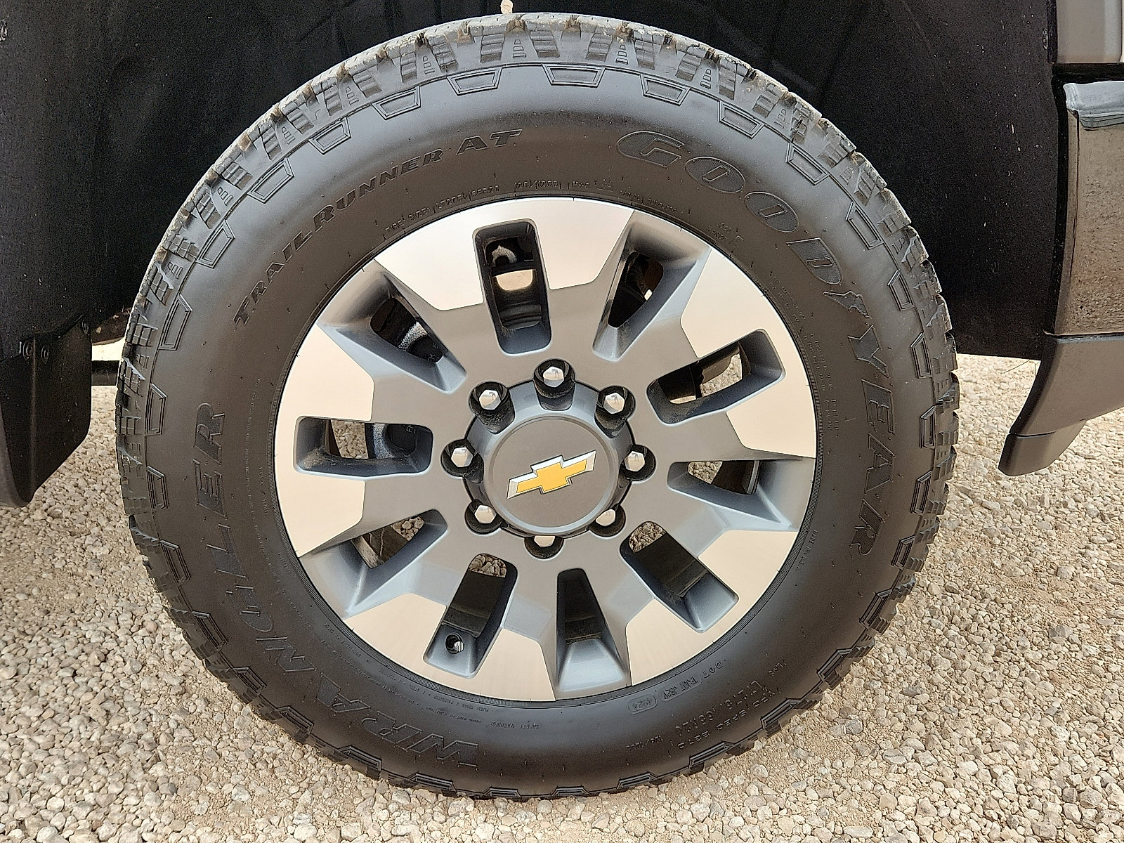 Used 2025 Chevrolet Silverado 2500 Custom w/ Custom Convenience Package image 7