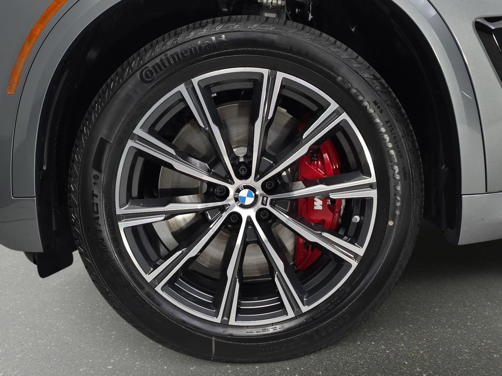 New 2026 BMW X5 xDrive50e w/ M Sport Package image 31
