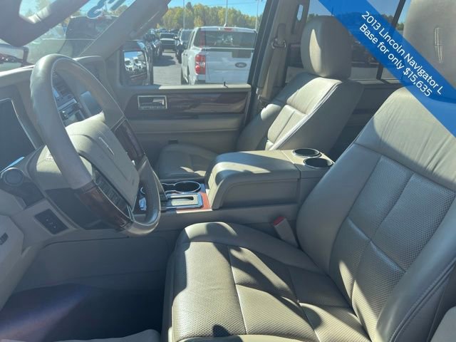Used 2013 Lincoln Navigator L 4WD w/ HD Trailer Tow Pkg image 10