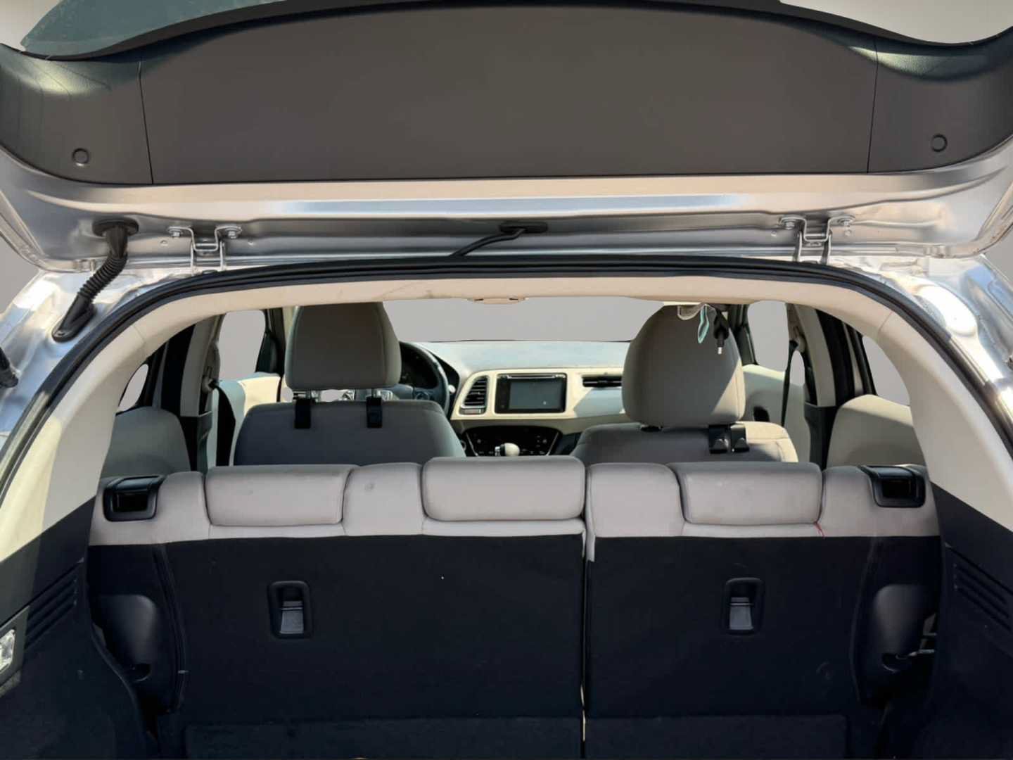Used 2018 Honda HR-V EX image 25