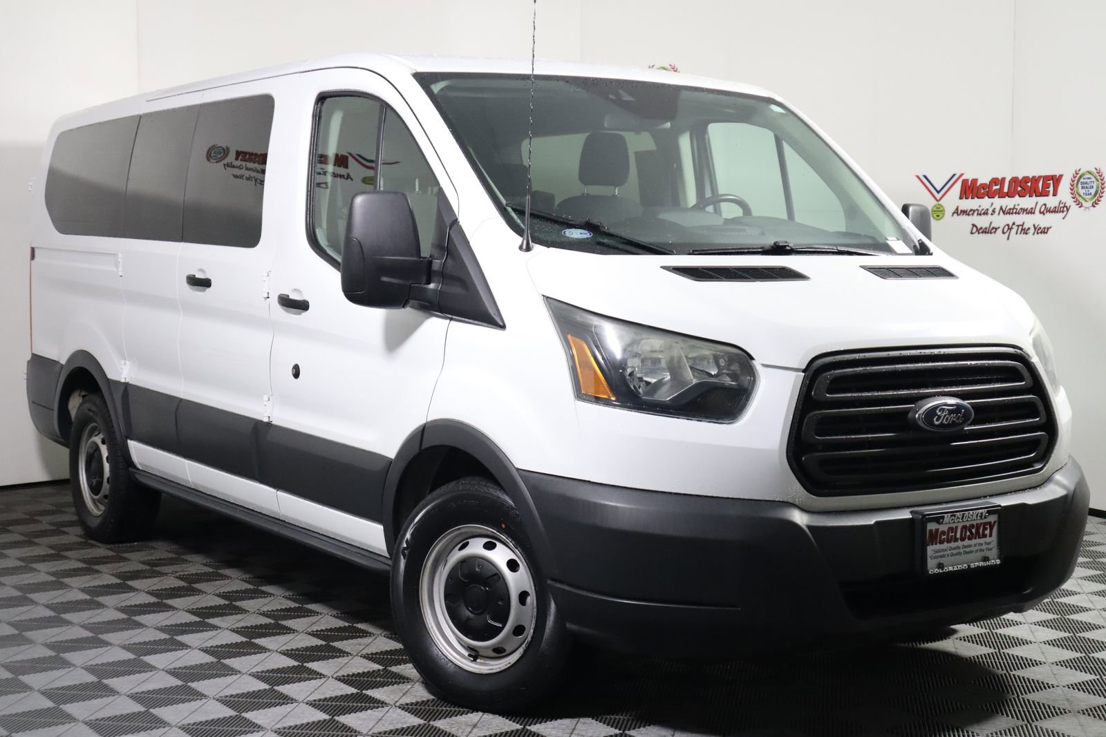 Used 2016 Ford Transit 150 XL image 3