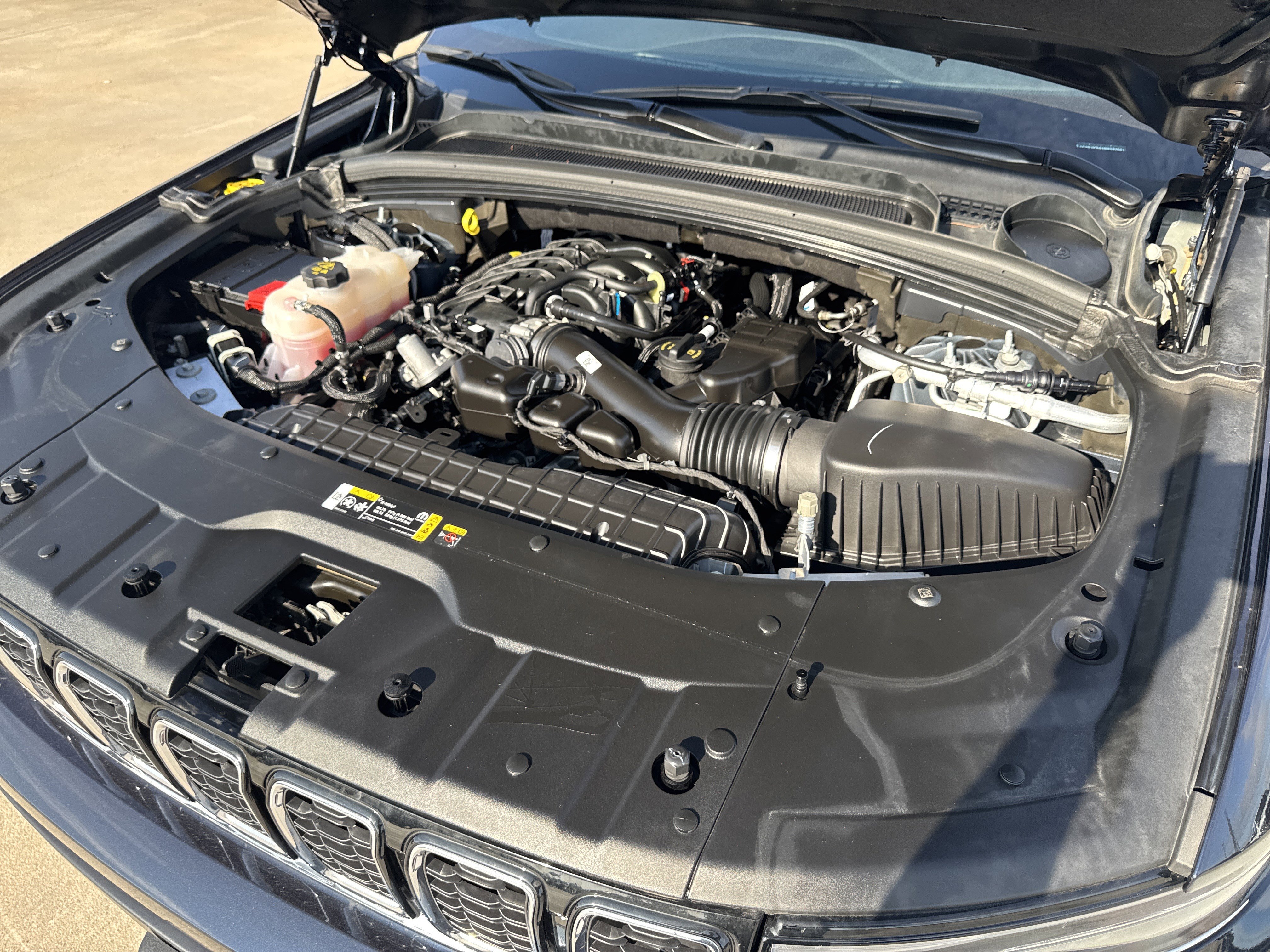 Used 2024 Jeep Grand Cherokee L Limited image 40