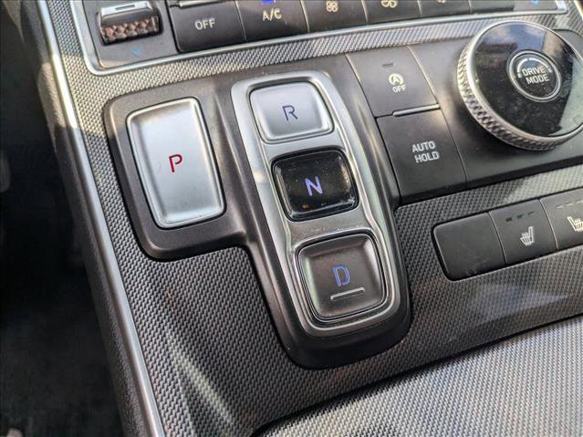 Used 2023 Hyundai Santa Fe SEL FWD image 11