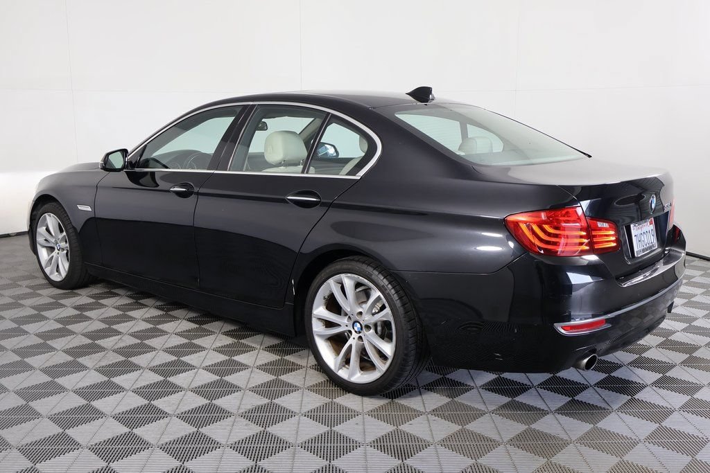 Used 2015 BMW 535i Sedan RWD image 4