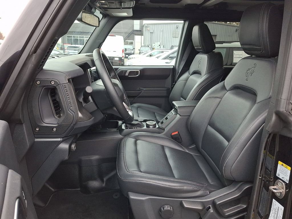Certified 2025 Ford Bronco Badlands image 14