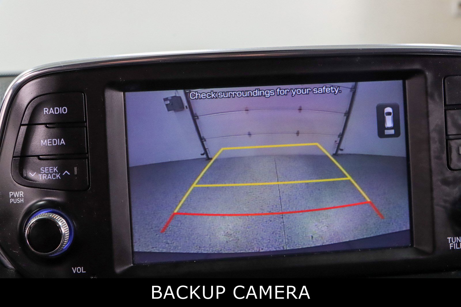 Used 2020 Hyundai Santa Fe SEL w/ Cargo Package FWD image 17