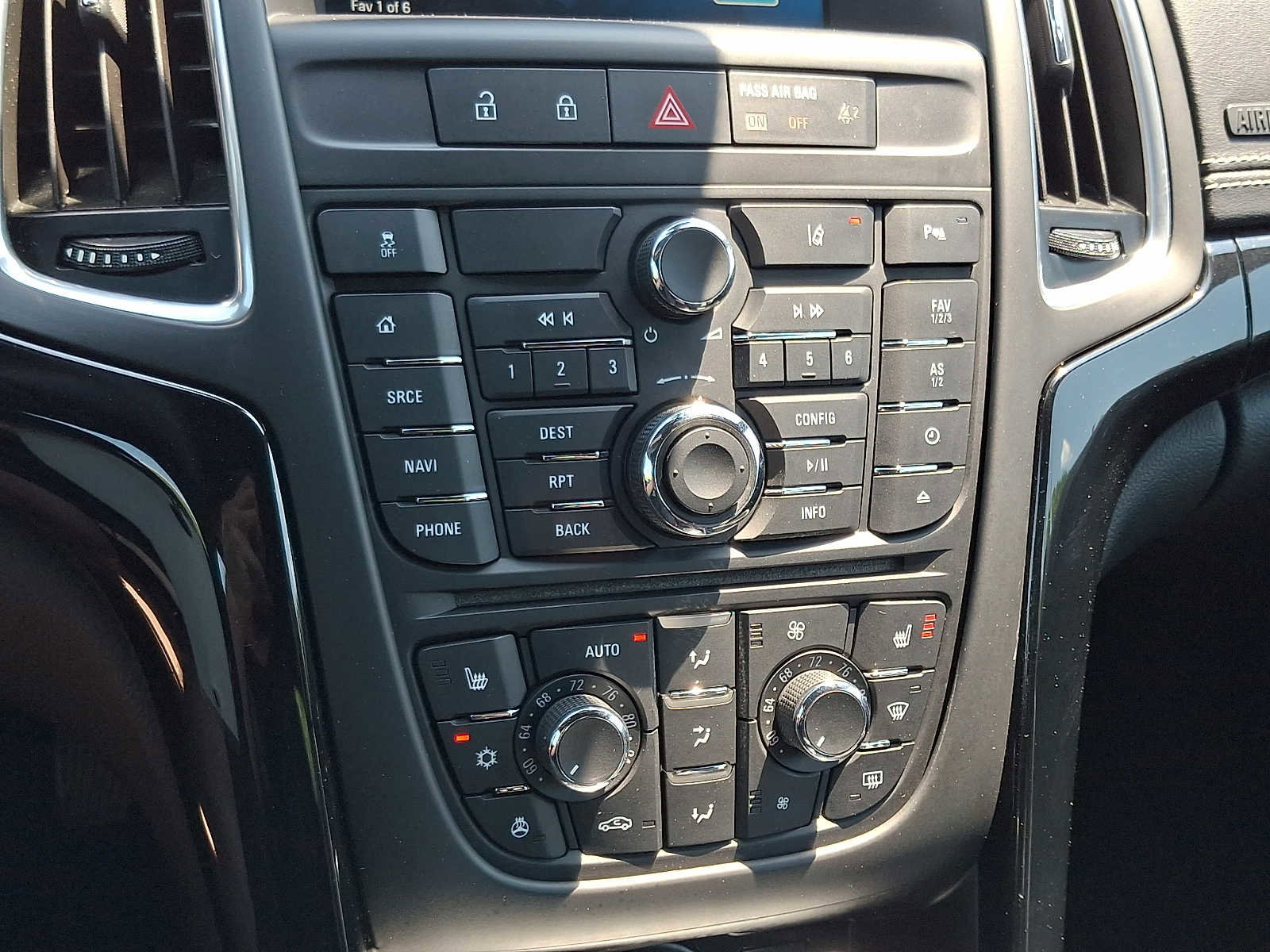 Used 2018 Buick Cascada Premium FWD image 15
