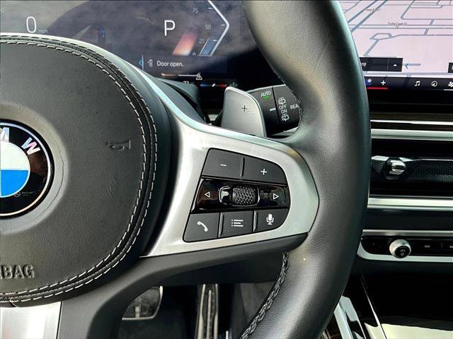 Used 2024 BMW X7 xDrive40i w/ M Sport Package image 21