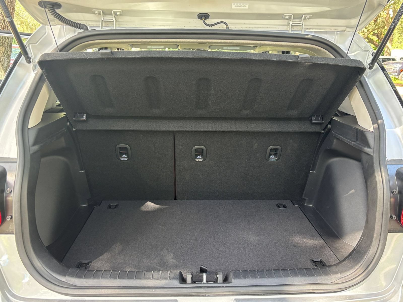 Used 2026 Hyundai Venue SEL FWD image 30