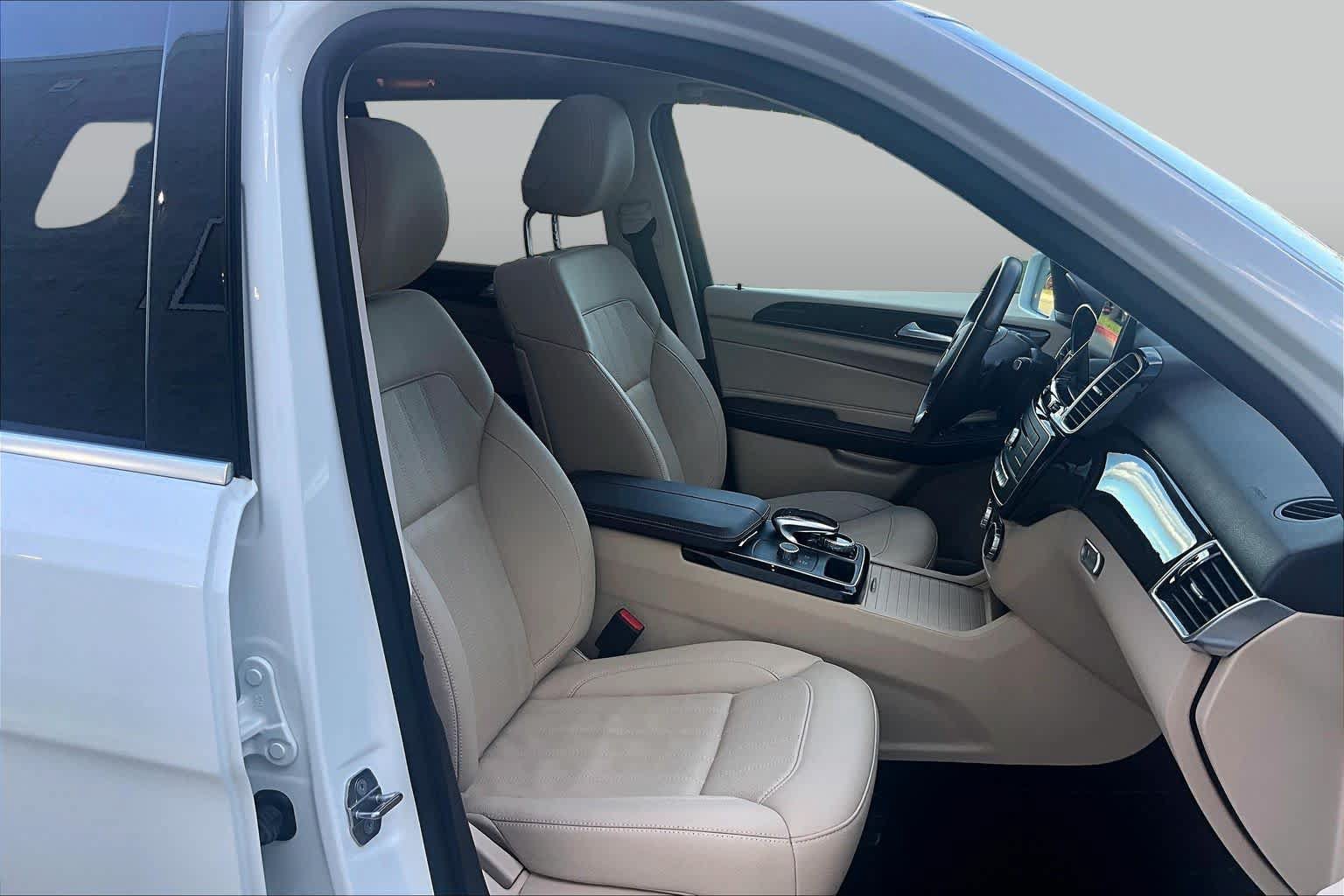 Used 2018 Mercedes-Benz GLE 350 image 9