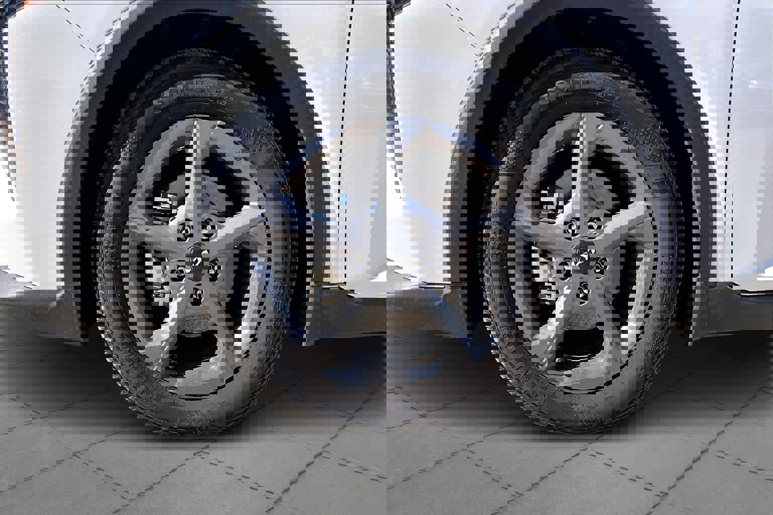 Used 2025 Kia K4 LXS image 10